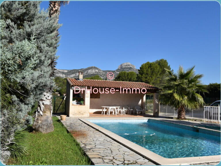 Villa Aubagne - 3 chambres - 160m²