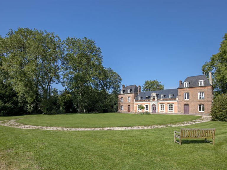 Château Auffay - 11 chambres - 1066m²