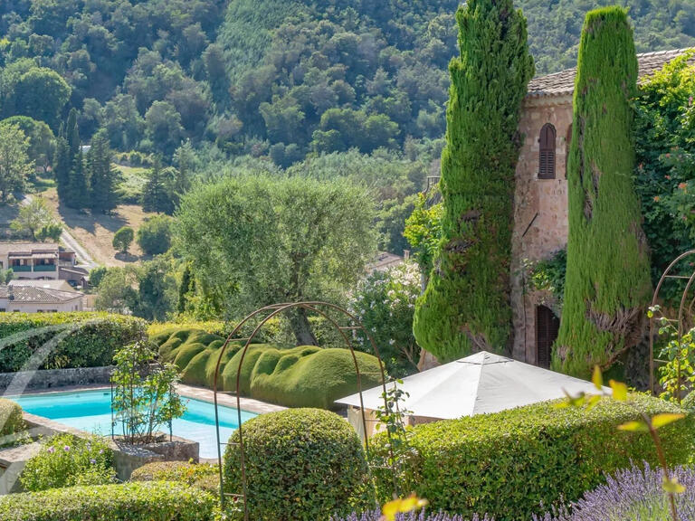 Propriété Auribeau-sur-Siagne - 4 chambres - 195m²