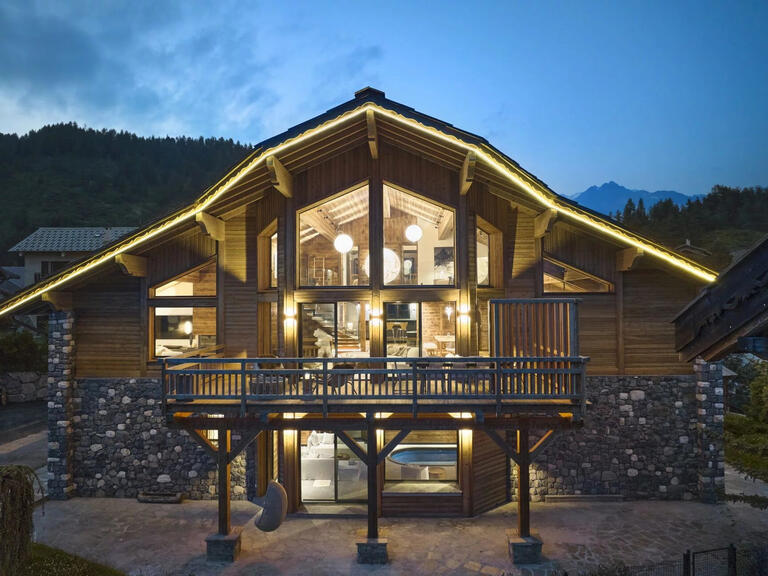 Chalet auron - 7 bedrooms - 612m²