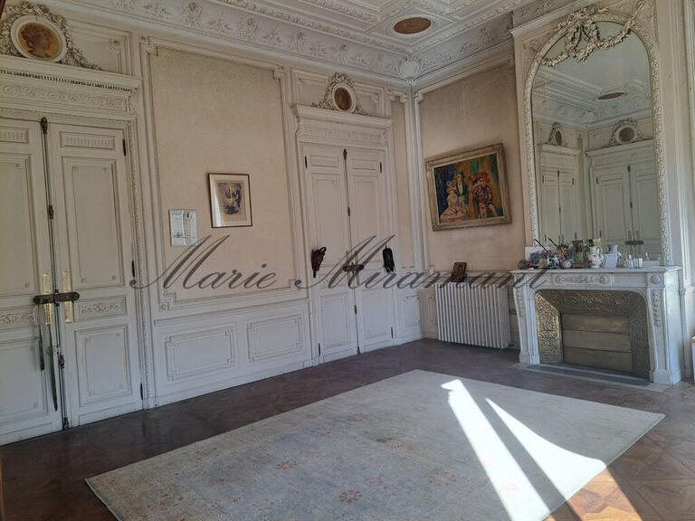 Apartment Avignon - 3 bedrooms - 334m²