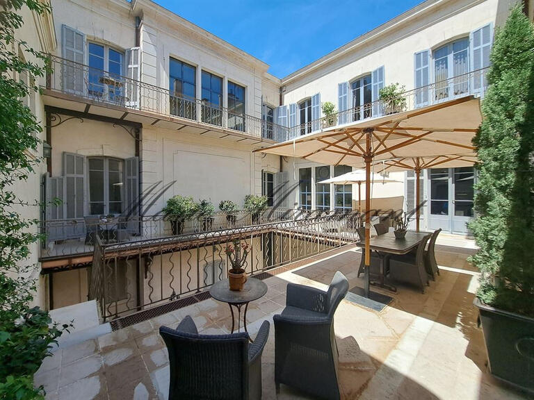 Mansion Avignon - 6 bedrooms - 600m²