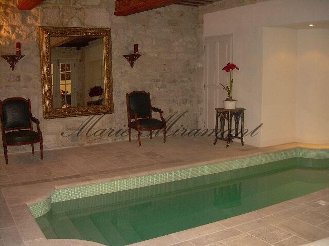 Mansion Avignon - 8 bedrooms - 584m²