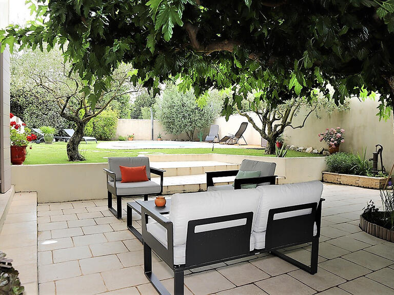 House Avignon - 6 bedrooms - 320m²