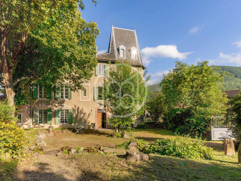 Château Ax-les-Thermes - 5 chambres - 326m²