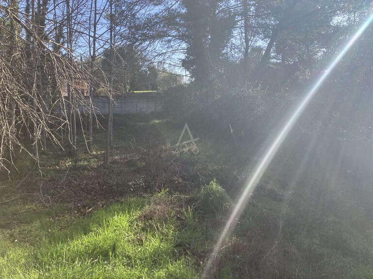 Land Bagnols-en-Forêt