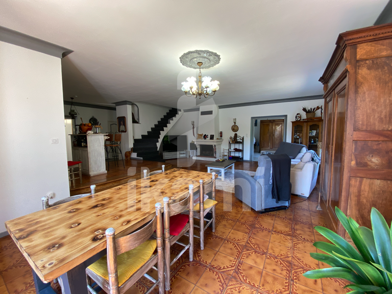 House Balaruc-les-Bains - 5 bedrooms - 188m²