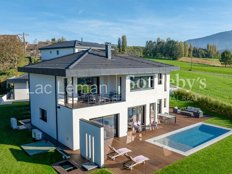 House Ballaison - 4 bedrooms - 200m²