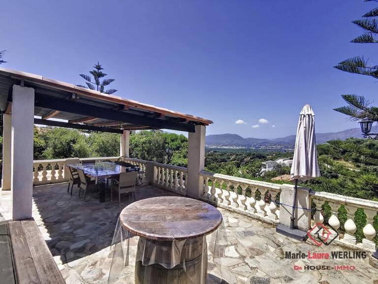 Villa Bastelicaccia - 3 bedrooms - 137m²