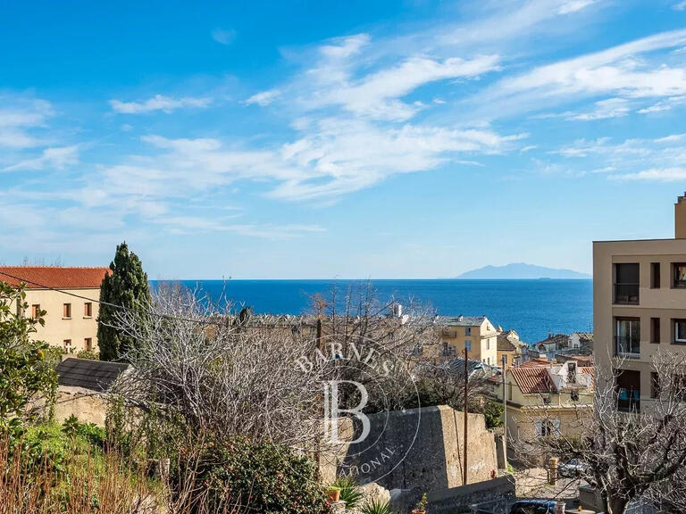 Villa Bastia - 5 bedrooms - 273m²