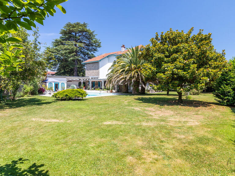 House Bayonne - 8 bedrooms - 360m²