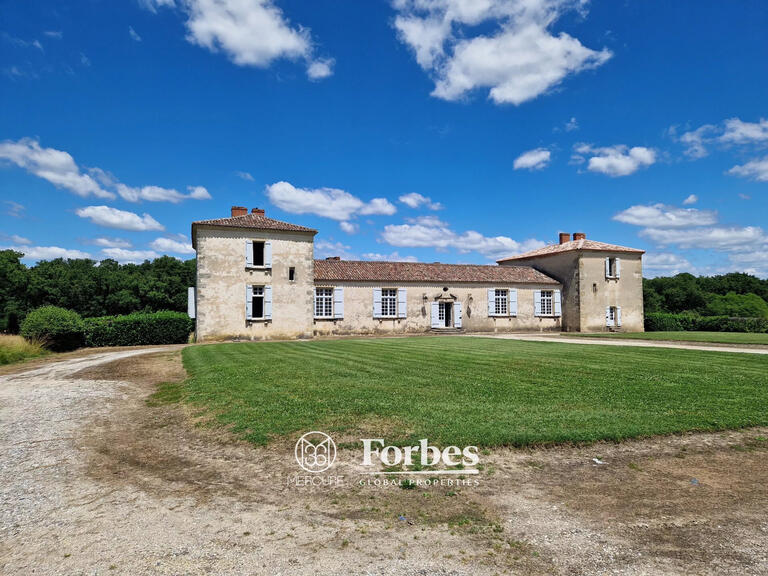 Château Bazas - 5 chambres - 1000m²