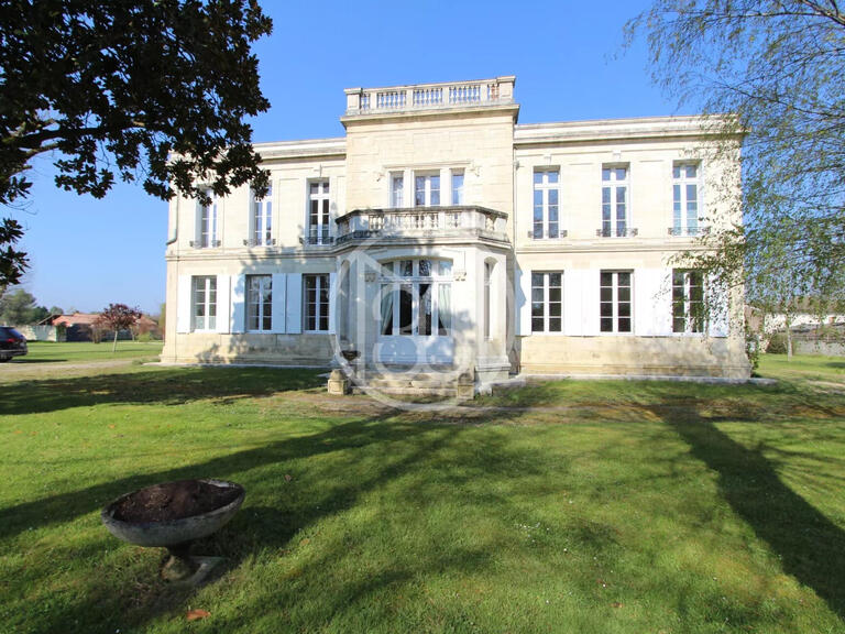 Maison Bazas - 8 chambres - 530m²