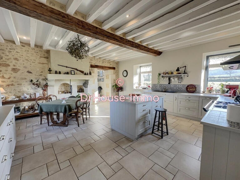 Villa Bazoches-sur-Hoëne - 4 chambres - 311m²