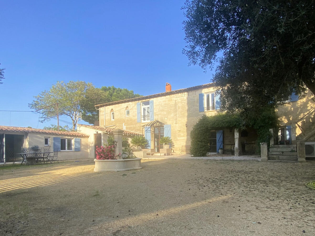 House Beaucaire