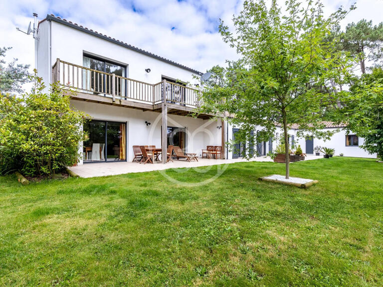 House Beauvoir-sur-Mer - 5 bedrooms - 225m²