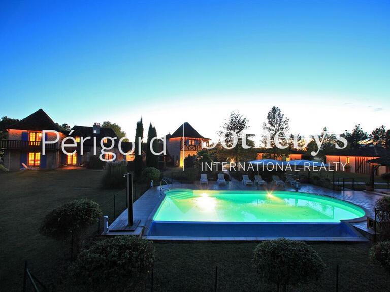 House Bergerac - 18 bedrooms - 850m²