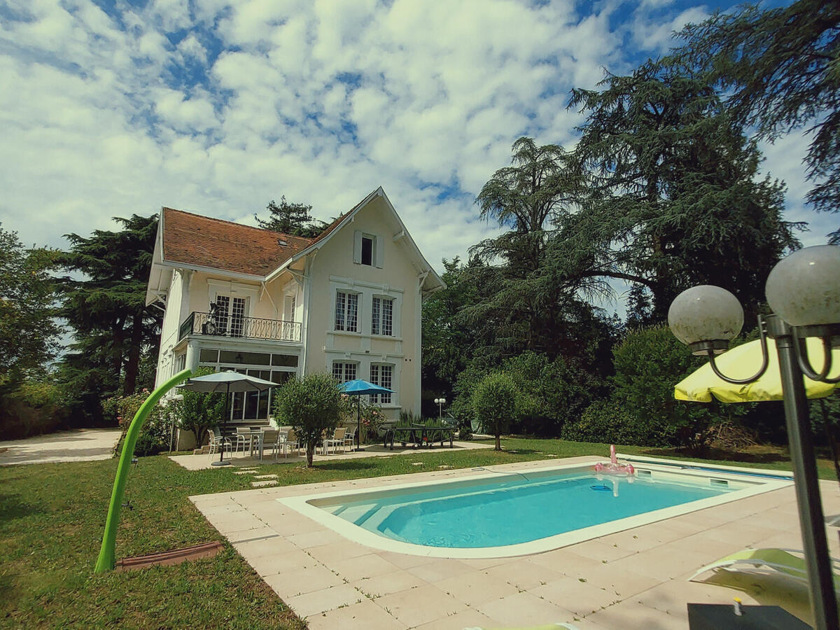 House Bergerac