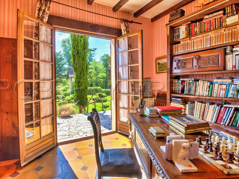 Villa Bergerac - 7 bedrooms - 1400m²