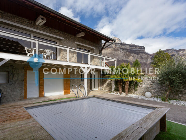 House Bernin - 5 bedrooms - 225m²