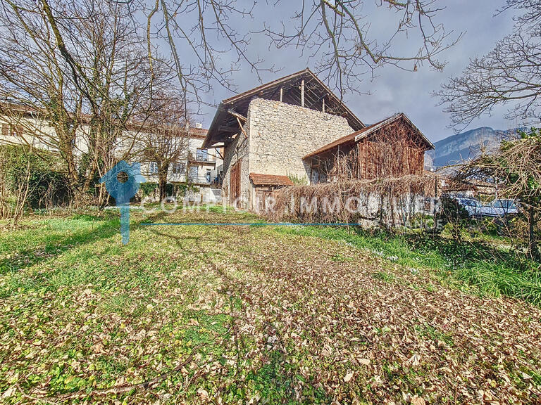 Maison Bernin - 1 chambre - 300m²