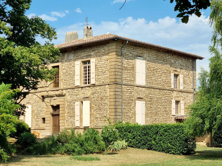 Propriété Bésayes - 6 chambres - 460m²