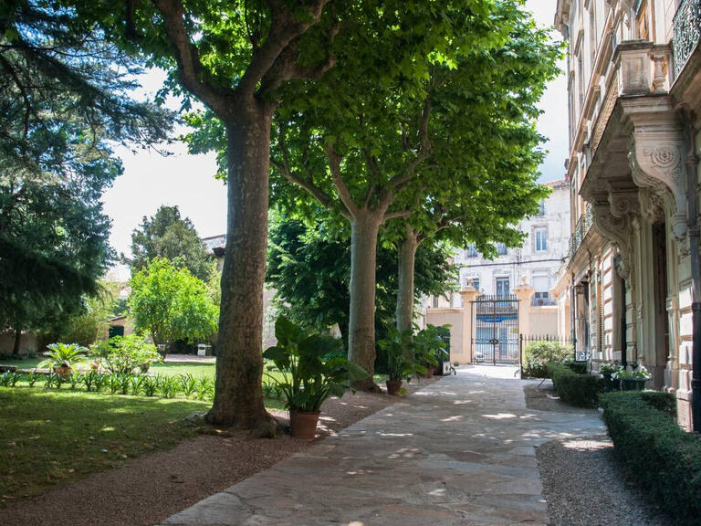 Château Béziers - 32 chambres - 1450m²