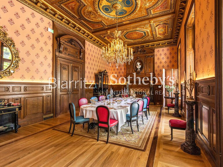 Château Biarritz - 8 chambres - 2500m²