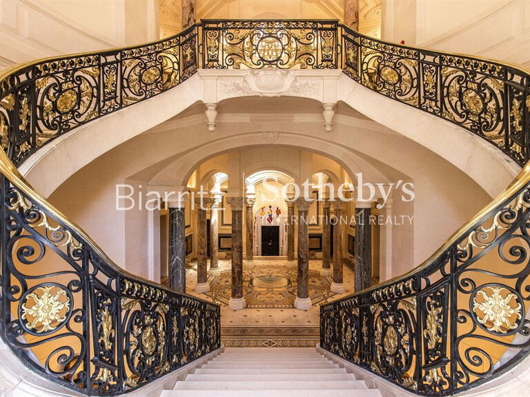 Château Biarritz - 8 chambres - 2500m²