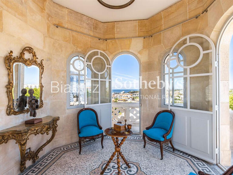 Château Biarritz - 8 chambres - 2500m²