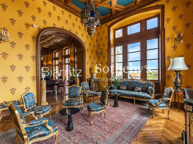 Château Biarritz - 8 chambres - 2500m²