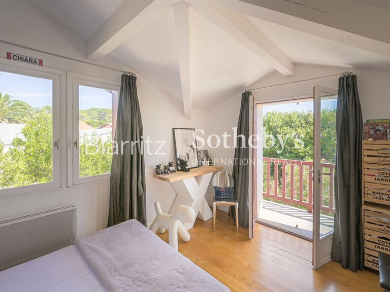 House Biarritz - 4 bedrooms - 300m²