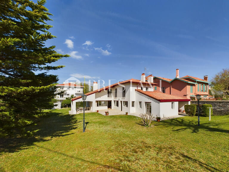 Maison Biarritz - 3 chambres - 213m²