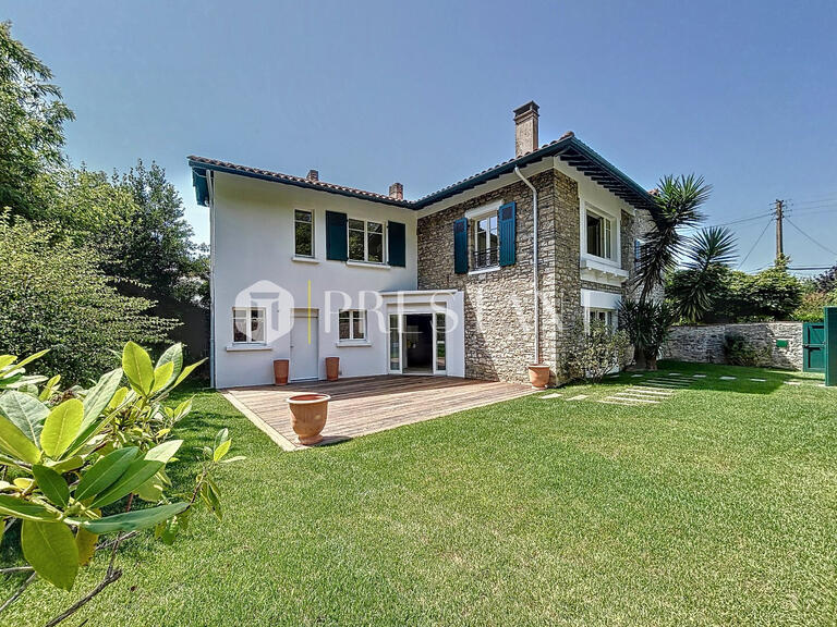 House Biarritz - 4 bedrooms - 166m²