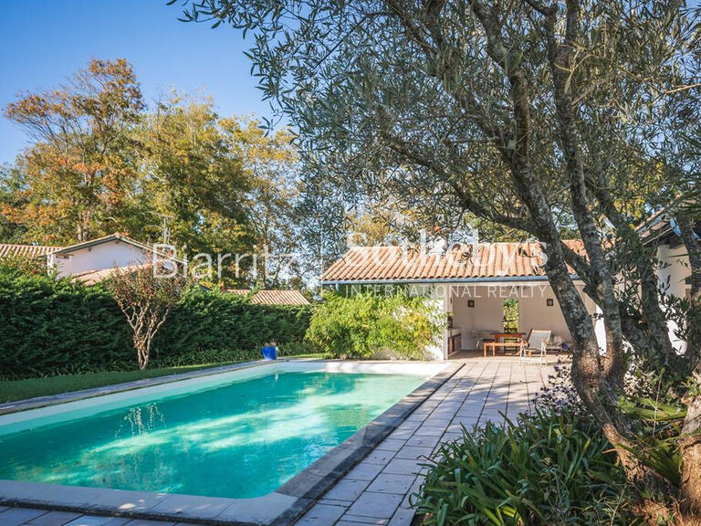 House Biarritz - 5 bedrooms - 320m²