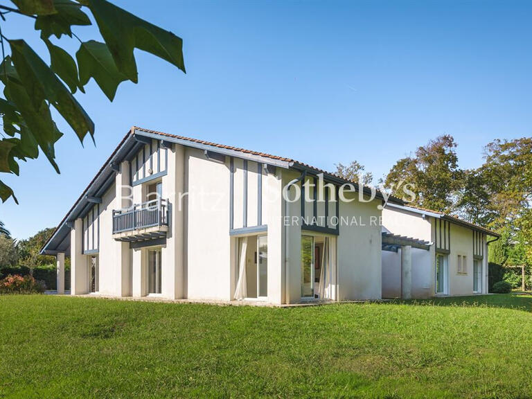 Maison Biarritz - 5 chambres - 320m²