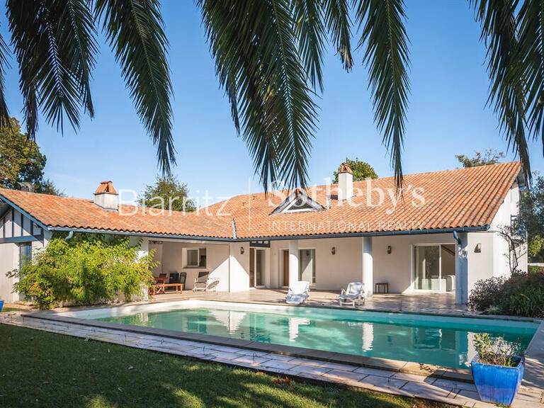 Maison Biarritz - 5 chambres - 320m²