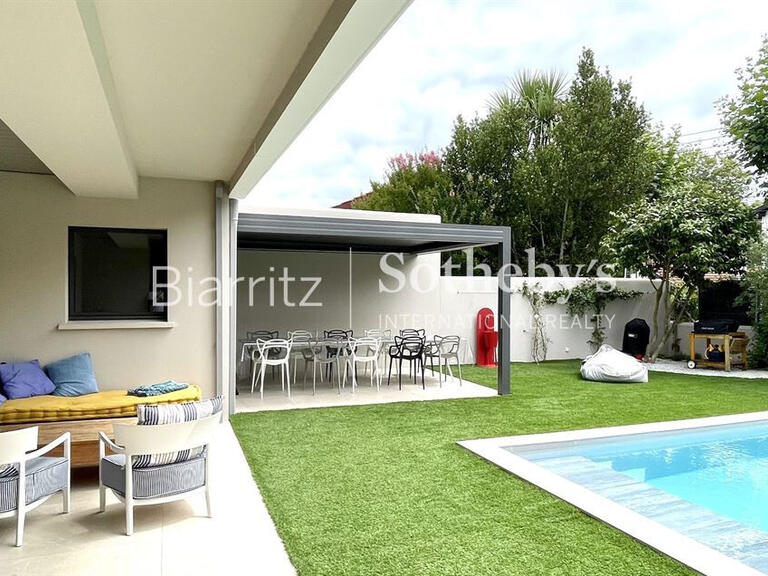 Maison Biarritz - 5 chambres - 380m²