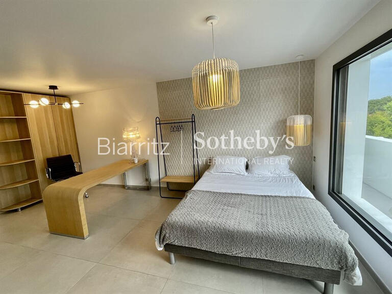 Maison Biarritz - 5 chambres - 380m²