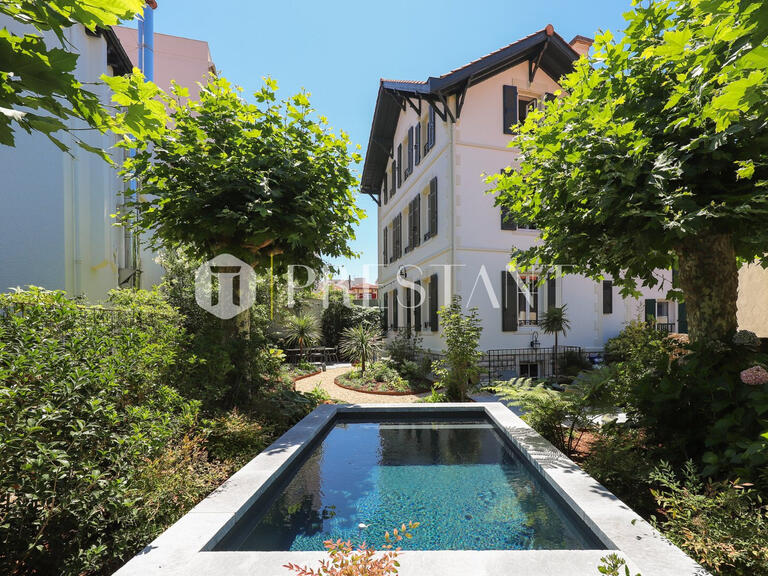 Maison Biarritz - 5 chambres - 240m²