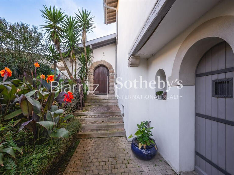 House Biarritz - 6 bedrooms - 400m²