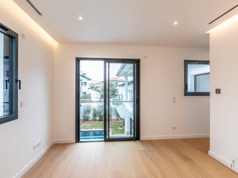 House Biarritz - 4 bedrooms - 178m²