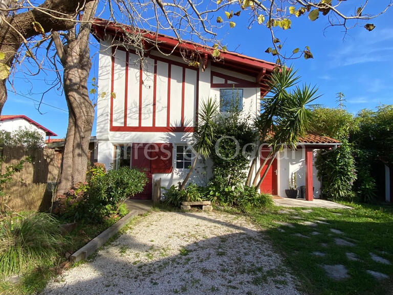 House Bidart - 5 bedrooms - 200m²