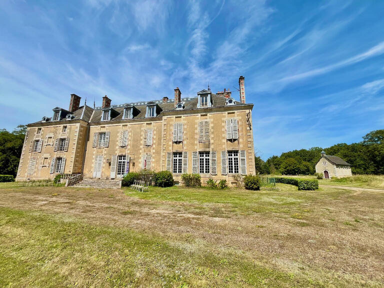 Château Bignoux - 16 chambres - 1229m²