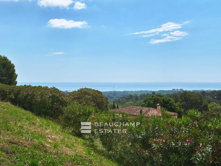 Terrain Biot - 1813m²