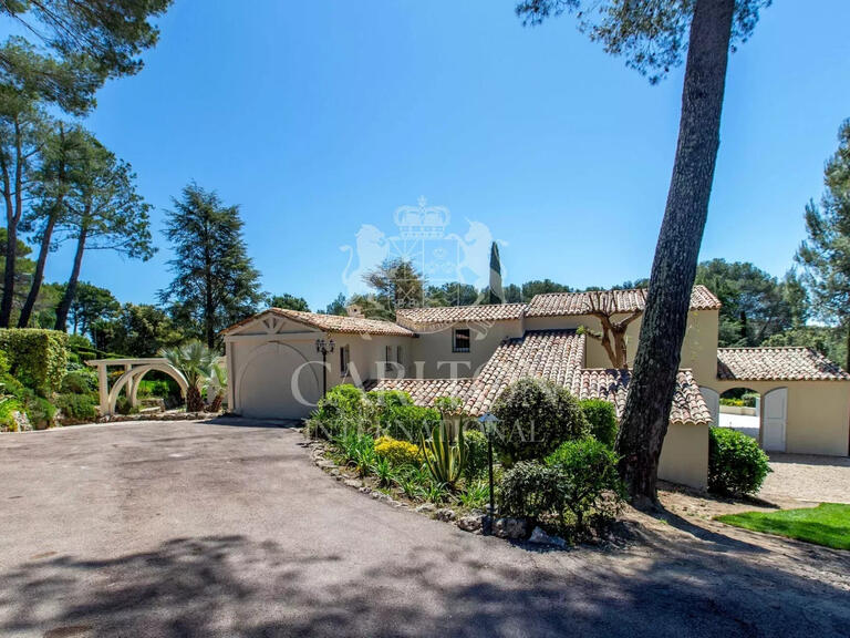 Villa Biot - 5 bedrooms - 289m²