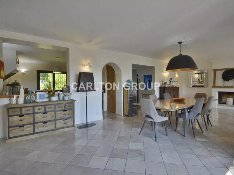 Villa Biot - 4 bedrooms - 260m²