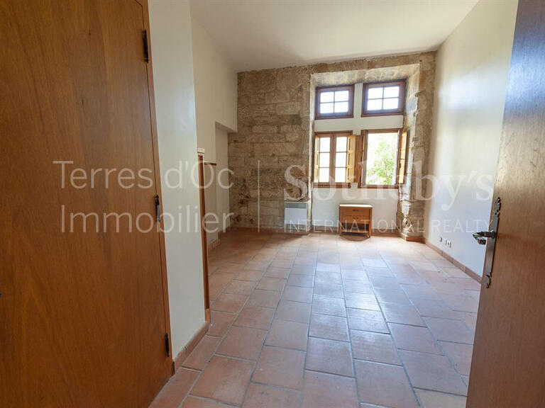 Sale Castle Bizanet - 20 bedrooms