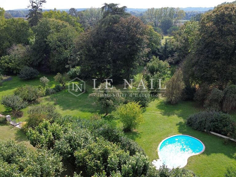 Château Blois - 8 chambres - 560m²