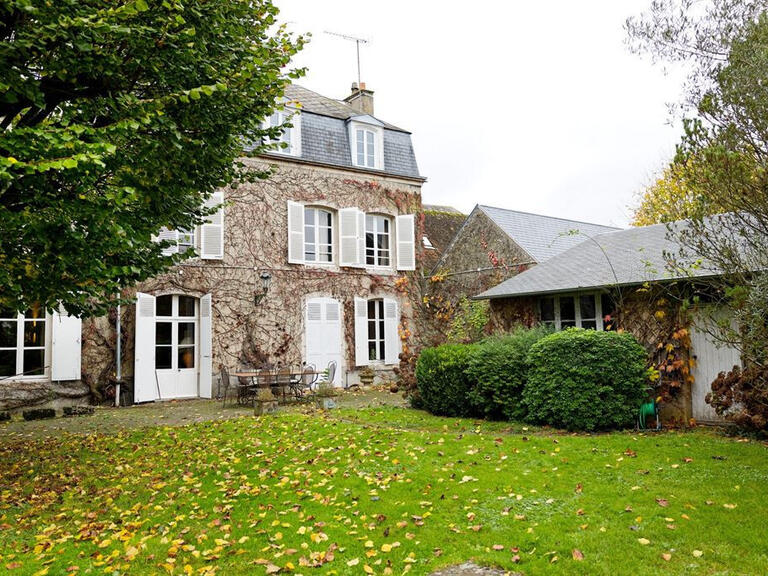 House Boësses - 10 bedrooms - 336m²